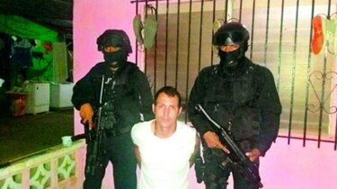 Cae miembro del clan Úsuga