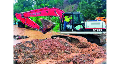 Carretera de Bique está habilitada en 90%