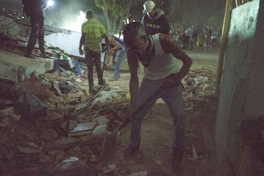 Se eleva a 188 los fallecidos por los terremotos en Venezuela y más de 2,900 familias damnificadas