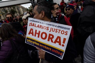 Casi medio millón de estudiantes en casa debido a una huelga escolar en Estados Unidos