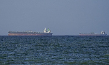 Irán vuelve a cerrar el estrecho de Ormuz tras acusar a EU de cometer actos de ‘piratería’ con su bloqueo naval