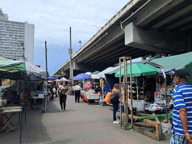 Buhoneros de la estación 5 de Mayo solicitan prórroga, tras orden de desalojo del Metro de Panamá
