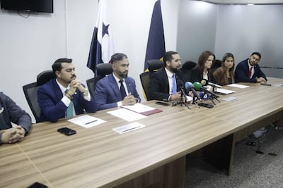 Vamos exige pago inmediato a funcionarios tras cancelación de reunión con el contralor Flores