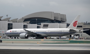 China autoriza a las aerolíneas extranjeras a realizar un vuelo por semana