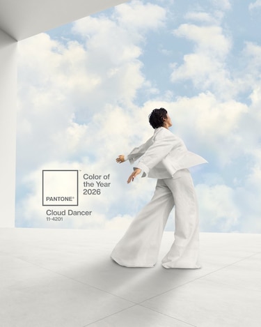 El blanco ‘Cloud Dancer’ es el Color del Año 2026
