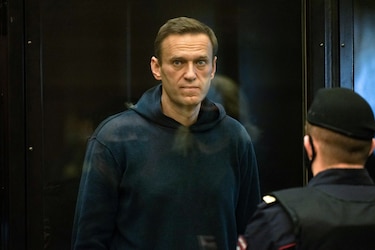 Opositor ruso Navalny es acusado de nuevo delito que puede prolongar su encarcelamiento