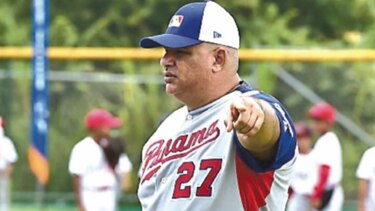 Olmedo Sáenz trabajará con el equipo Juvenil de Coclé 2022