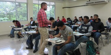 Aumenta la demanda laboral para la industria aérea en Panamá