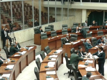 Diputados CD y Molirena suspenden sesiones hasta fin de mes