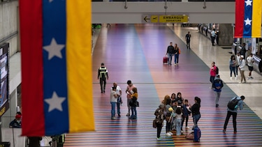 Venezuela revoca concesión a aerolíneas internacionales que suspendieron vuelos
