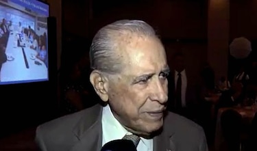 Apede entrega reconocimiento a Luis H. Moreno