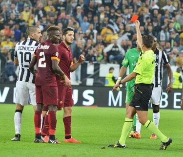 Juventus vence a Roma en un intenso duelo