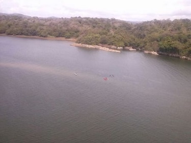 Recuperan cadáver de menor en lago Alajuela