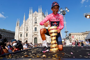 El colombiano Egan Bernal gana el Giro de Italia