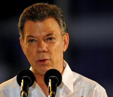 Santos defiende Alianza del Pacífico y confía en lograr la paz con las FARC