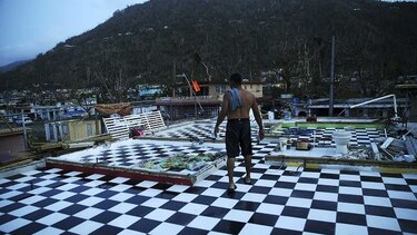 Trump niega el balance oficial de 3 mil muertos en Puerto Rico por huracán María
