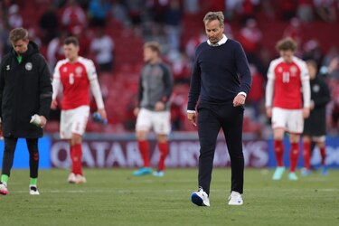 Finlandia debuta en la Eurocopa con victoria sobre Dinamarca tras susto de Christian Eriksen