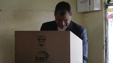 Correa llamó a aceptar los resultados de las elecciones en Ecuador