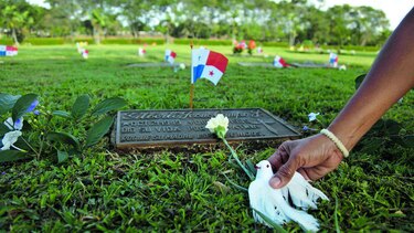 Exhumación y libertad