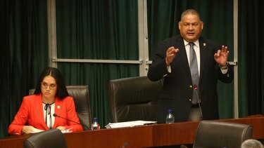 Benicio Robinson critica el nombramiento de sus copartidarios en varias juntas directivas