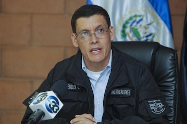 Fiscalía pide tramitar extradición de expresidente salvadoreño desde Panamá