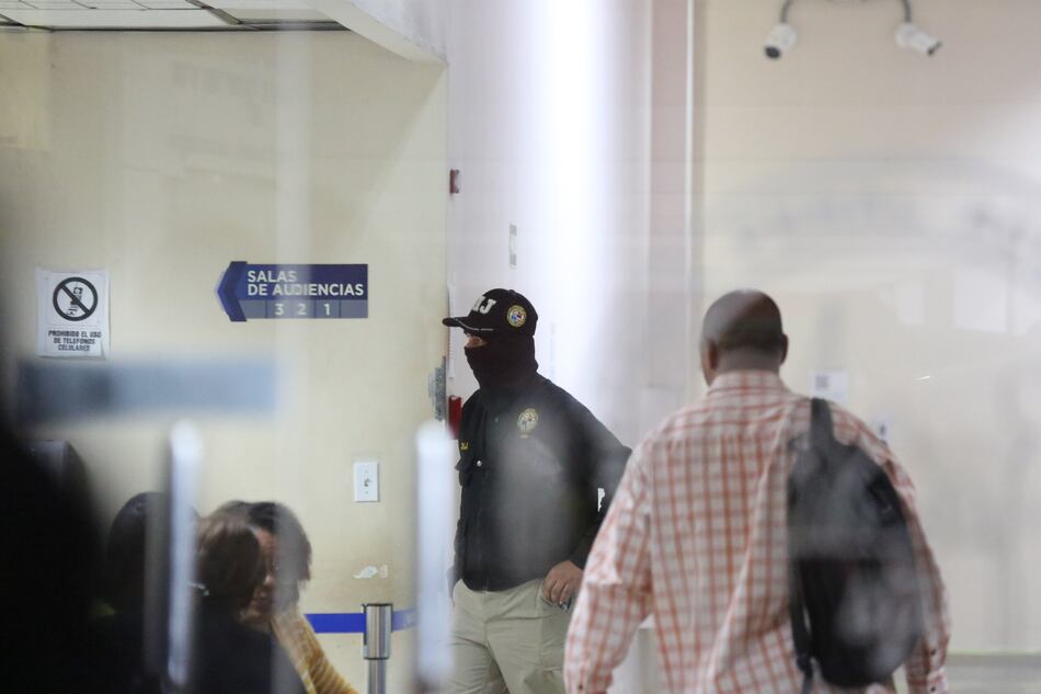 Juez imputa cargos a 60 detenidos por red de narcotráfico en Aeropuerto de Tocumen