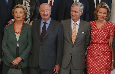 Alberto II se despide de los cinco primeros ministros durante su reinado