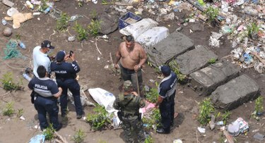 Detectan a hombre transportando droga en el área de manglares de Costa del Este