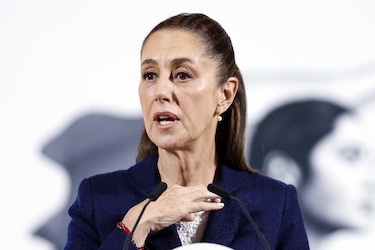 Presidenta de México rechaza aranceles de EUA a países que compren petróleo de Venezuela