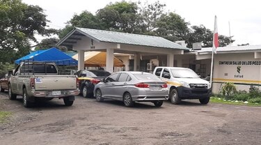 Suspenden atención en el centro de salud de Los Pozos por casos de Covid-19