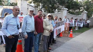 Moradores de Punta Pacífica protestan por construcción de torre
