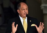 Presidente de Costa Rica reconoce 'ineficacia' internacional ante crisis en Venezuela