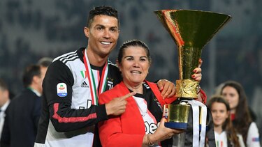 La madre de Cristiano da noticias tranquilizadoras