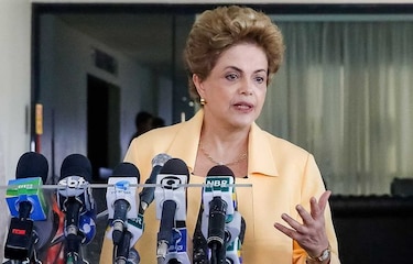 Relator de diputados dirá el miércoles si ve motivos para destituir a Rousseff