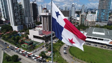 Gobierno rechaza inclusión de Panamá en lista negra; llama a consultas a su embajador en la Unión Europea
