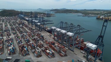 CK Hutchison defiende venta de puertos de Balboa y Cristóbal en Panamá, pese a críticas de China