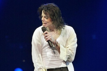 Documental acusa a Michael Jackson de abusos y herederos protestan