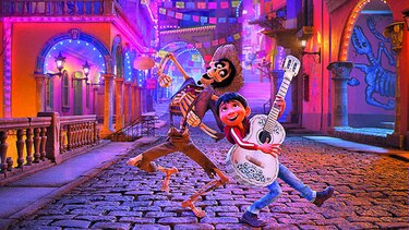 Filme ‘Coco’ encabeza la taquilla