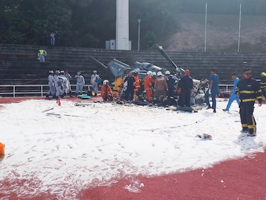 Diez fallecidos por el choque de dos helicópteros de la Marina de Malasia