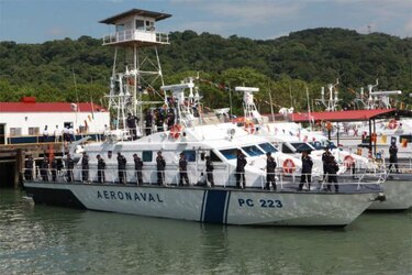 Llegan las dos últimas lanchas donadas por Finmeccanica