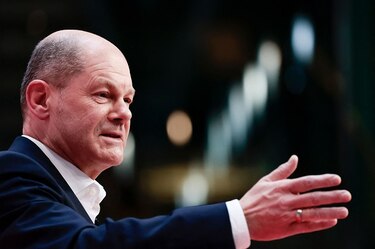 Luz verde de liberales a gobierno de coalición que sustituye a Merkel en Alemania
