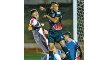 Sporting y Árabe Unido se miden hoy en la jornada 15 de la LPF