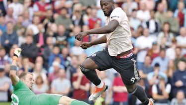 Mourinho vuelve a quedar parado con triunfo del ManUnited