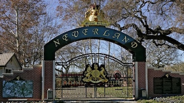 Neverland, antiguo hogar de Michael Jackson, está a la venta