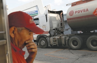 Doble riesgo para Caracas: coronavirus y petróleo