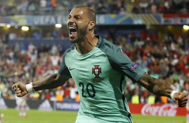 Portugal clasifica ante Croacia con gol en el final de la prórroga