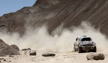 Al-Attiyah suma su tercer triunfo; portugués Rodrigues sorprende