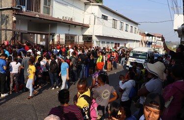 El Tribunal Supremo de Estados Unidos da vía libre a Texas para detener y expulsar a migrantes