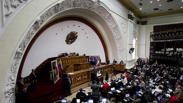 Exmandatarios, preocupados por la creación de parlamento paralelo