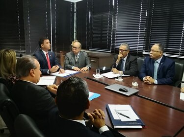CSS y Contraloría establecen mesas de trabajo; una comisión evaluará obras inconclusas